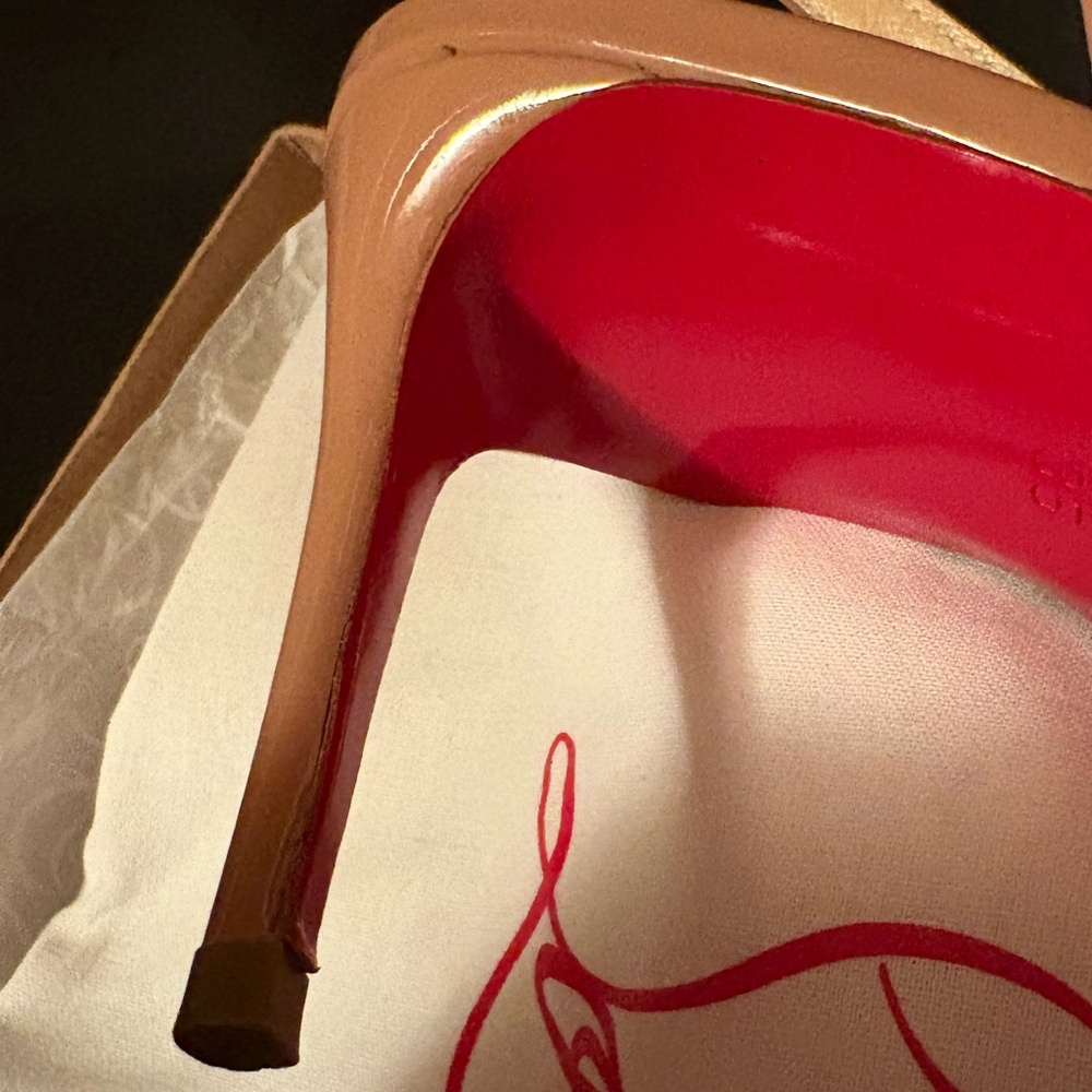 Louboutin Kate Slingback Pump - Picture 10 of 13